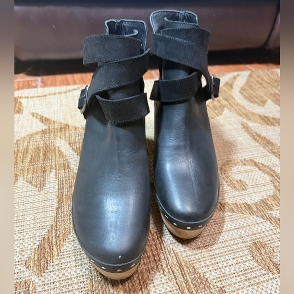 FREE PEOPLE Bungalow Clog Ankle Boot, size 9.5/euro 40 - Picture 2 of 15